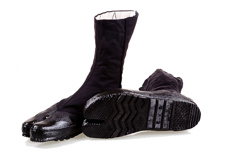 ninja_shoes_blackspike_1